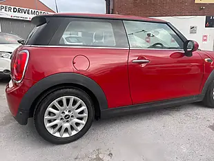 Used 2015 MINI Hatch Cooper Red - Interior and Exterior details 19