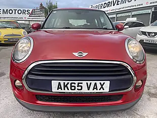 Used 2015 MINI Hatch Cooper Red - Interior and Exterior details 2