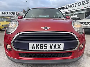 Used 2015 MINI Hatch Cooper Red - Interior and Exterior details 6