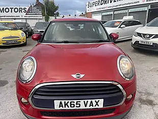 Used 2015 MINI Hatch Cooper Red - Interior and Exterior details 8