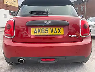 Used 2015 MINI Hatch Cooper Red - Interior and Exterior details 9