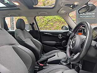 Used 2015 MINI Hatch Cooper S Black - Interior and Exterior details 13
