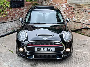 Used 2015 MINI Hatch Cooper S Black - Interior and Exterior details 19