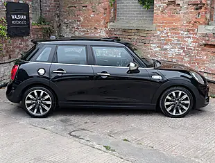 Used 2015 MINI Hatch Cooper S Black - Interior and Exterior details 5