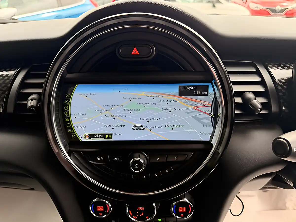 Used 2015 MINI Hatch Cooper S Blue - Interior and Exterior details 17
