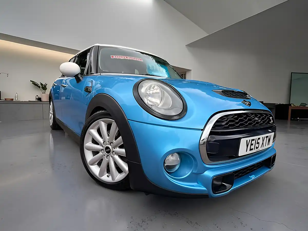 Used 2015 MINI Hatch Cooper S Blue - Interior and Exterior details 4