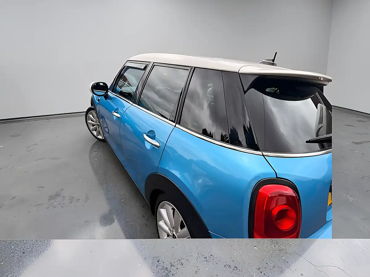 Used 2015 MINI Hatch Cooper S Blue - Interior and Exterior details 7