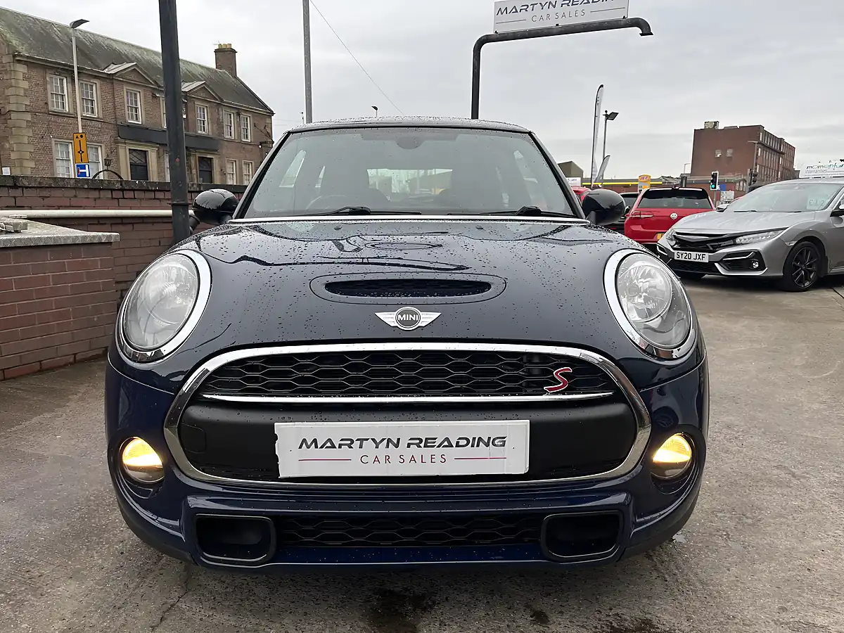Used 2015 MINI Hatch Cooper S Lapis Luxury Blue - Interior and Exterior details 4