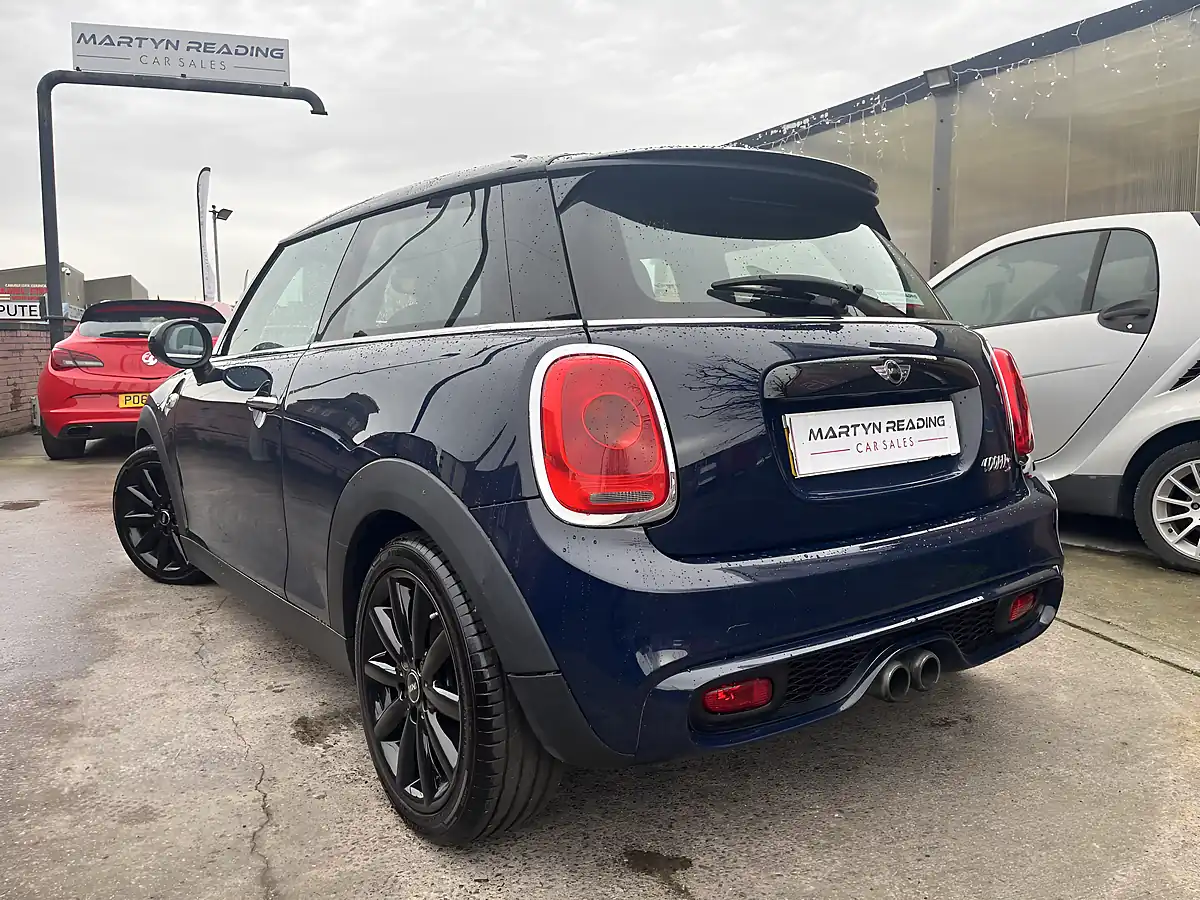 Used 2015 MINI Hatch Cooper S Lapis Luxury Blue - Interior and Exterior details 6