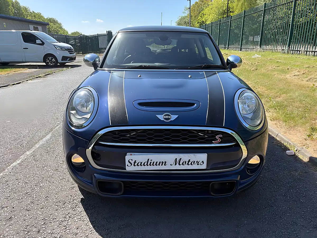 Used 2015 MINI Hatch Cooper S Mediterranean Blue - Interior and Exterior details 14