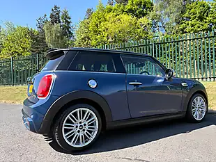 Used 2015 MINI Hatch Cooper S Mediterranean Blue - Interior and Exterior details 20