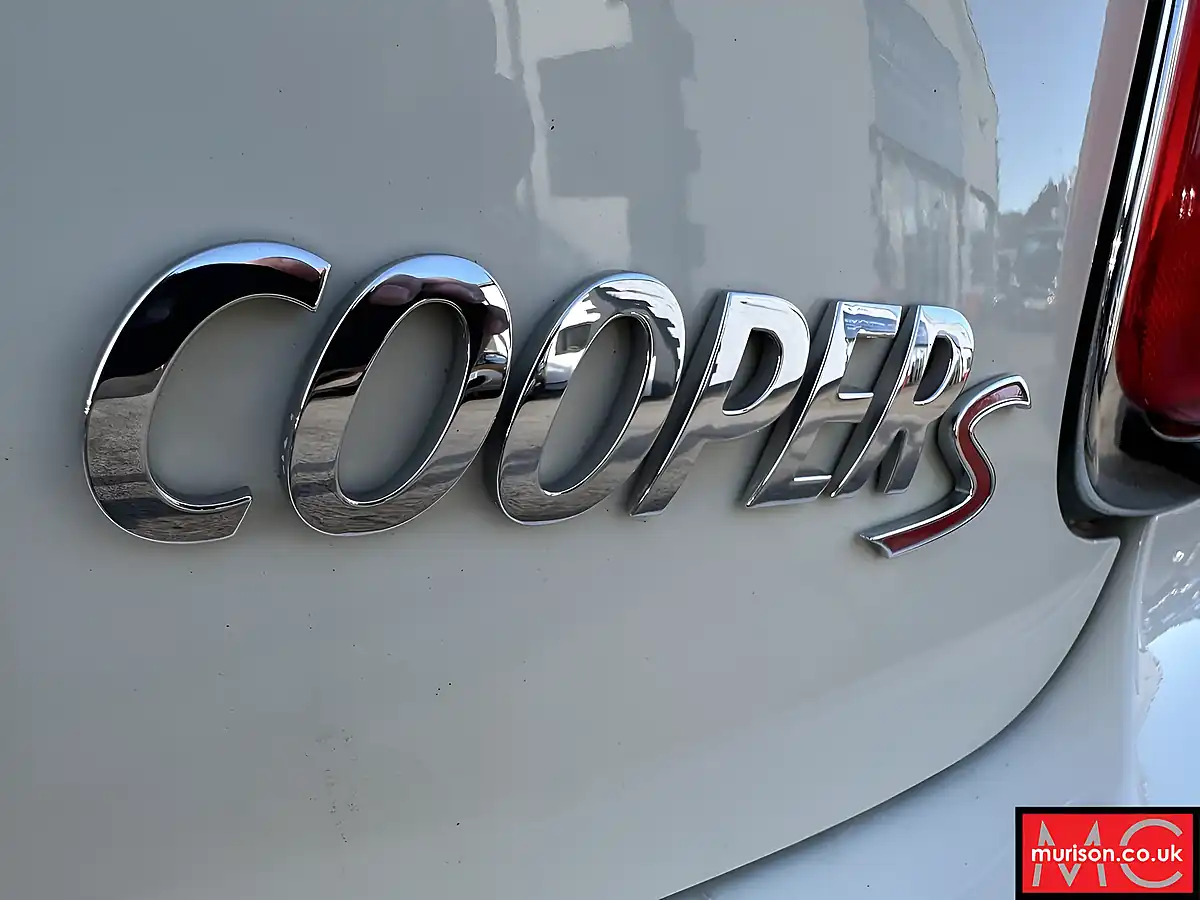 Used 2015 MINI Hatch Cooper S Pepper White - Interior and Exterior details 10