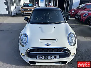 Used 2015 MINI Hatch Cooper S Pepper White - Interior and Exterior details 9