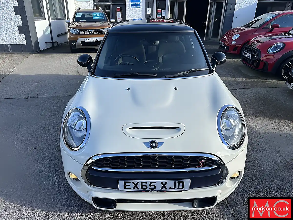 Used 2015 MINI Hatch Cooper S Pepper White - Interior and Exterior details 9