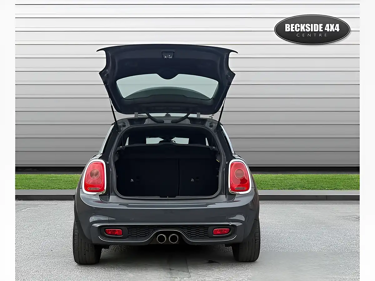 Used 2015 MINI Hatch Cooper S Thunder Grey - Interior and Exterior details 9