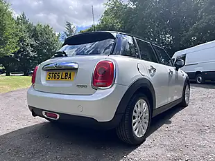 Used 2015 MINI Hatch Cooper Silver - Interior and Exterior details 10