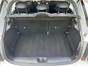 Used 2015 MINI Hatch Cooper Silver - Interior and Exterior details 11