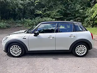 Used 2015 MINI Hatch Cooper Silver - Interior and Exterior details 3