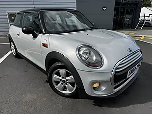 Used 2015 MINI Hatch Cooper Silver - Interior and Exterior details 2