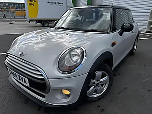 Used 2015 MINI Hatch Cooper Silver - Interior and Exterior details 3