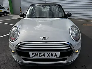Used 2015 MINI Hatch Cooper Silver - Interior and Exterior details 4