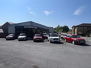 Used 2015 MINI Hatch Cooper Silver - Interior and Exterior details 18