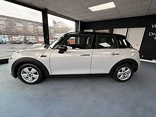 Used 2015 MINI Hatch Cooper Silver - Interior and Exterior details 6