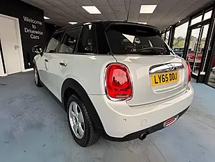 Used 2015 MINI Hatch Cooper Silver - Interior and Exterior details 7