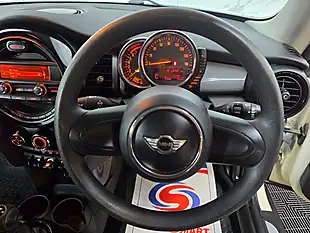 Used 2015 MINI Hatch Cooper White - Interior and Exterior details 11