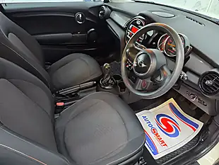 Used 2015 MINI Hatch Cooper White - Interior and Exterior details 14