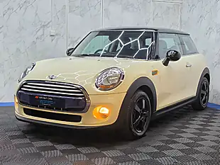 Used 2015 MINI Hatch Cooper White - Interior and Exterior details 4