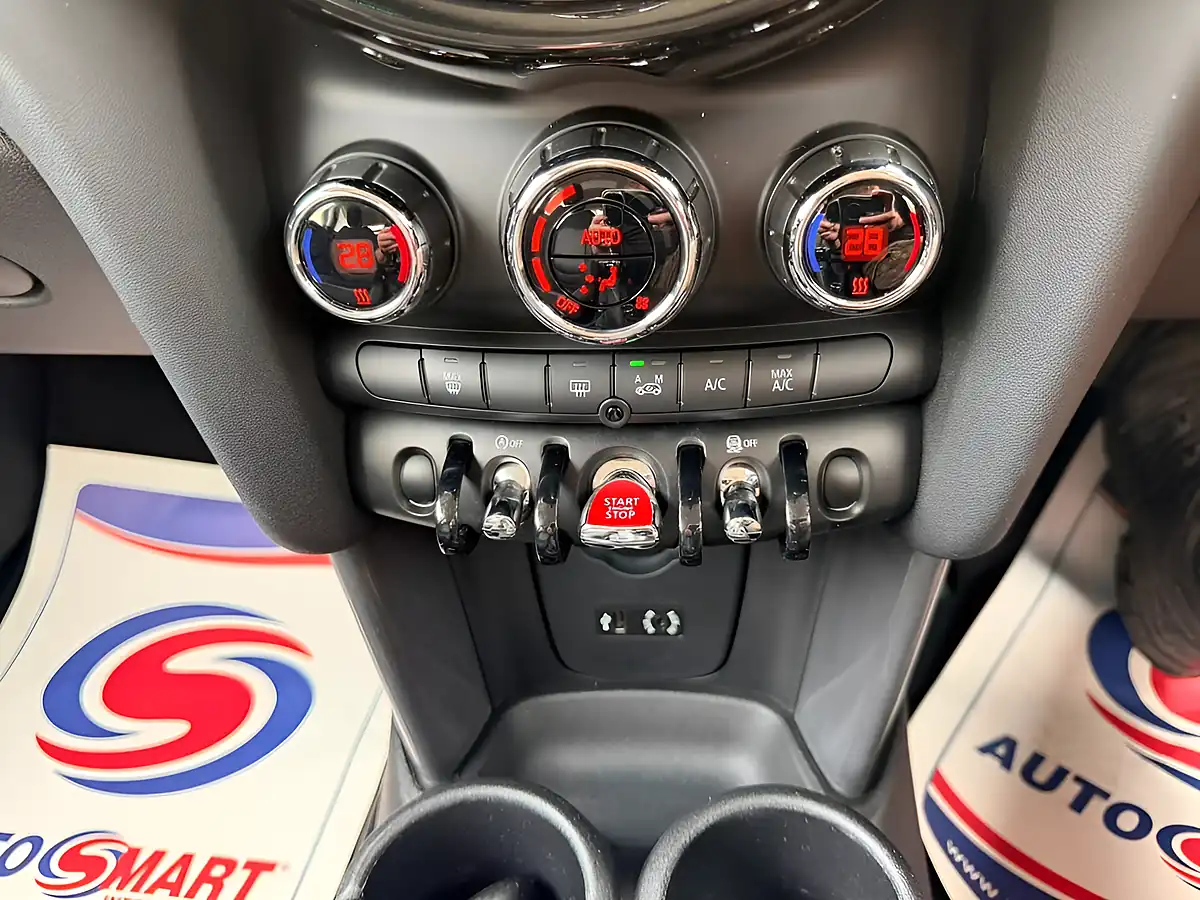 Used 2015 MINI Hatch Cooper White - Interior and Exterior details 13