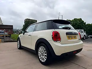 Used 2015 MINI Hatch Cooper White - Interior and Exterior details 6