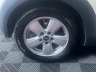 Used 2015 MINI Hatch Cooper White - Interior and Exterior details 14