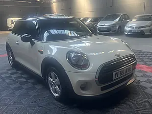 Used 2015 MINI Hatch Cooper White - Interior and Exterior details 5