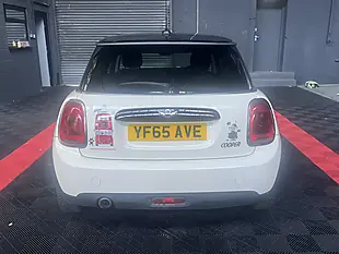 Used 2015 MINI Hatch Cooper White - Interior and Exterior details 7