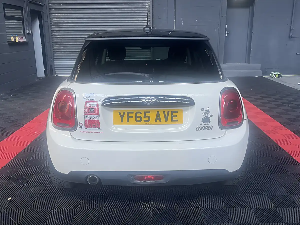 Used 2015 MINI Hatch Cooper White - Interior and Exterior details 7