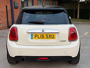 Used 2015 MINI Hatch Cooper White - Interior and Exterior details 4