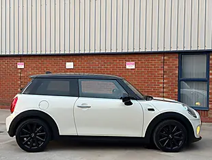 Used 2015 MINI Hatch Cooper White - Interior and Exterior details 6