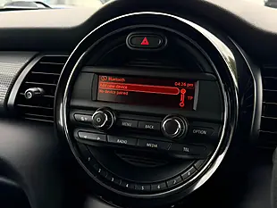 Used 2015 MINI Hatch Cooper White - Interior and Exterior details 16