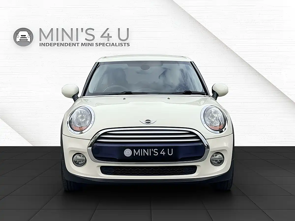 Used 2015 MINI Hatch Cooper White - Interior and Exterior details 4