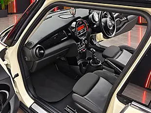 Used 2015 MINI Hatch Cooper White - Interior and Exterior details 11