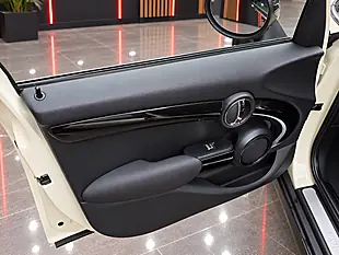 Used 2015 MINI Hatch Cooper White - Interior and Exterior details 14