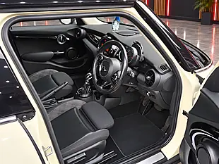 Used 2015 MINI Hatch Cooper White - Interior and Exterior details 18