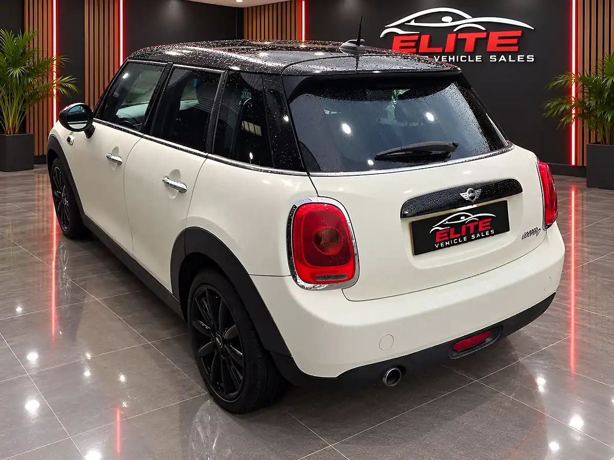 Used 2015 MINI Hatch Cooper White - Interior and Exterior details 5