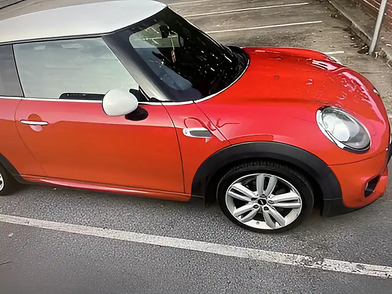 Used 2015 MINI Hatch Jcw Aero Kit Chili Red - Interior and Exterior details 4