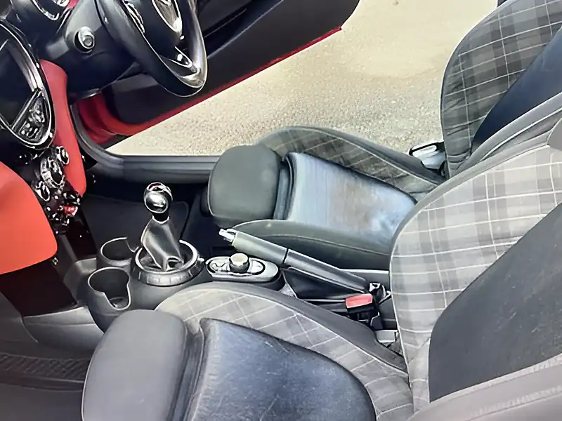 Used 2015 MINI Hatch Jcw Aero Kit Chili Red - Interior and Exterior details 6
