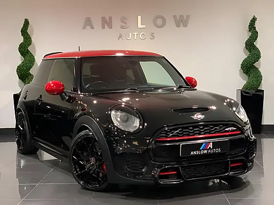2015 MINI Hatch John Cooper Works 2.0
