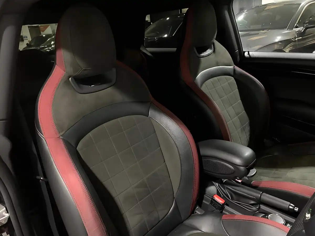 Used 2015 MINI Hatch John Cooper Works Black - Interior and Exterior details 7