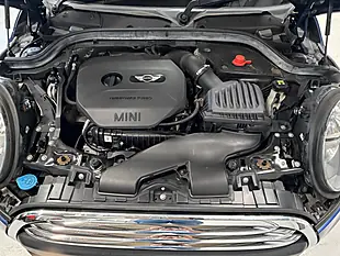 Used 2015 MINI Hatch One Blue - Interior and Exterior details 10